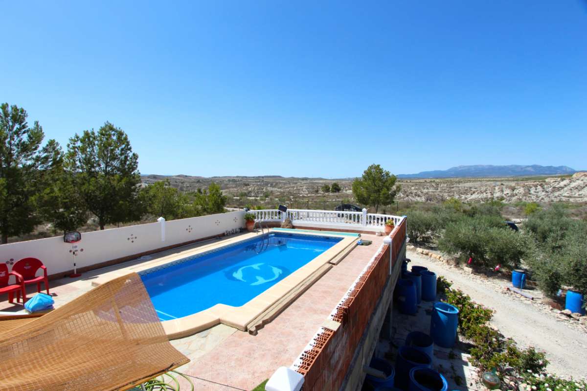 Villa en venta en Albudeite
