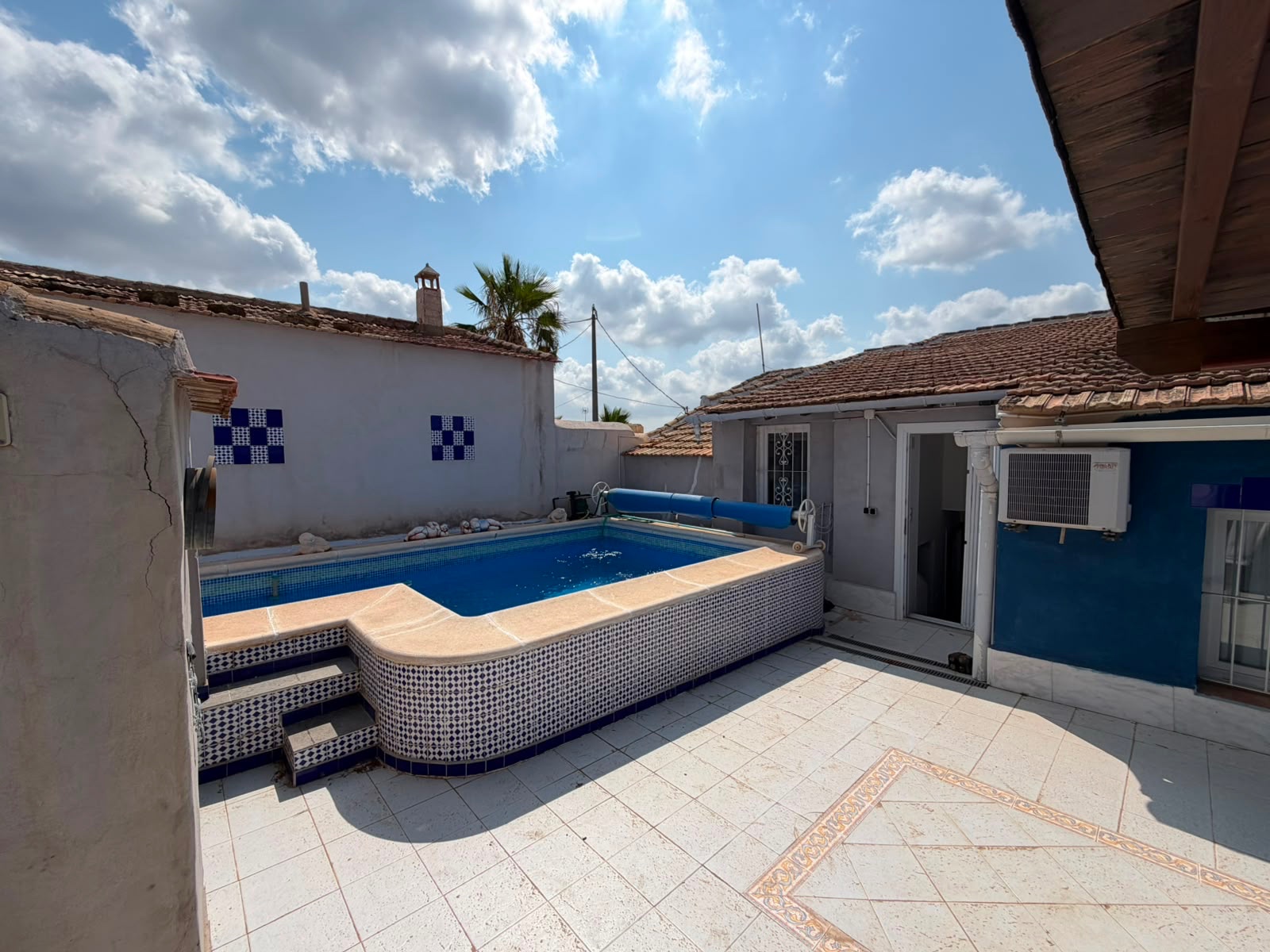 Villa for sale in Torremendo, Alicante, Spain