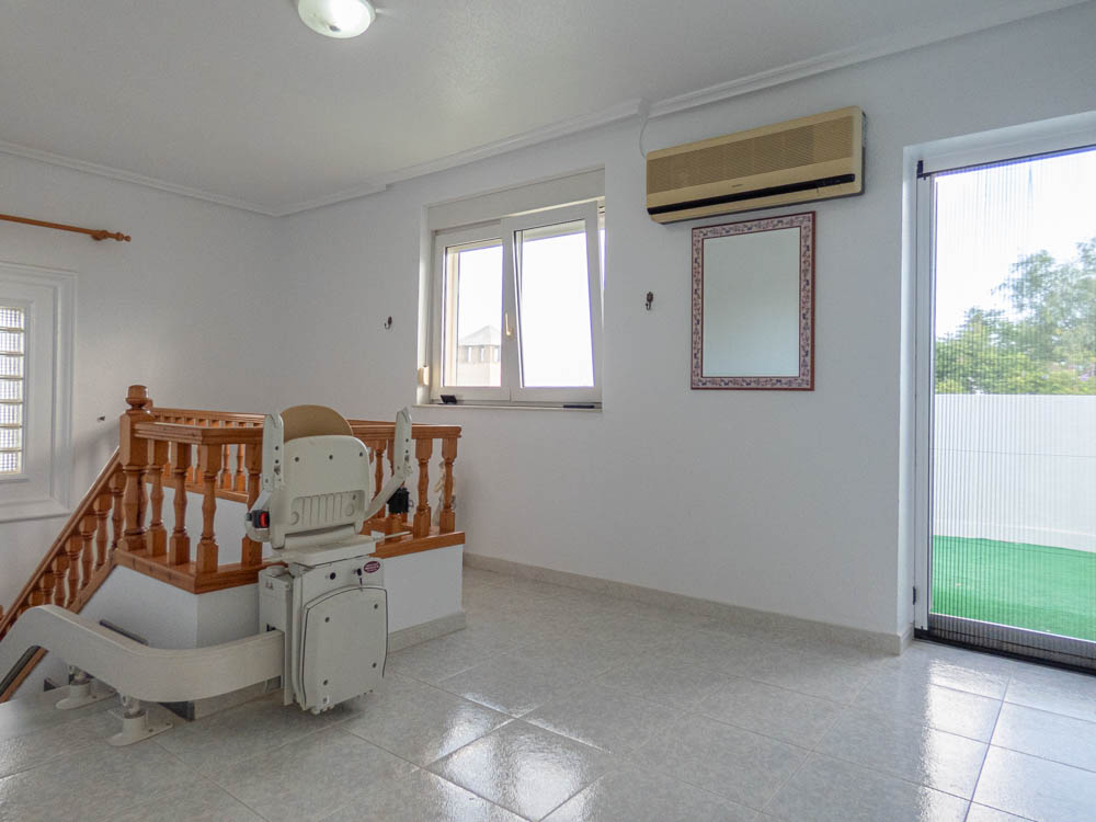 Villa en venta en San Miguel De Salinas