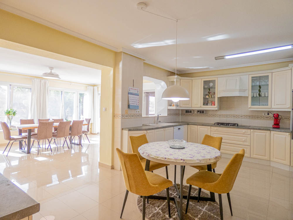 Villa en venta en San Miguel De Salinas