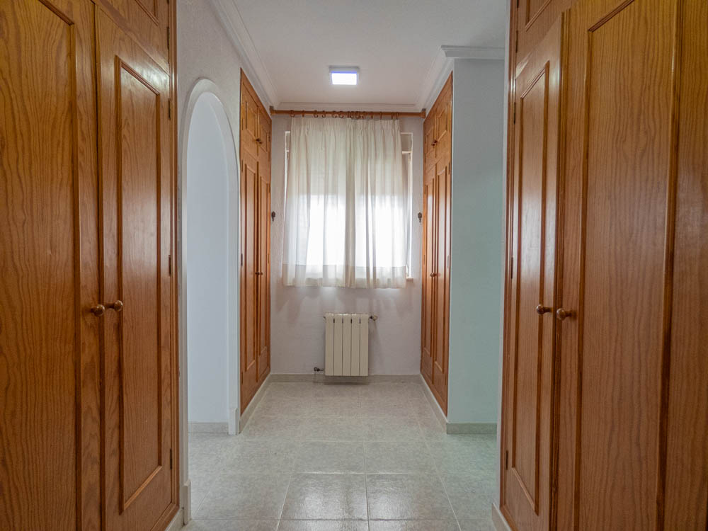 Villa en venta en San Miguel De Salinas
