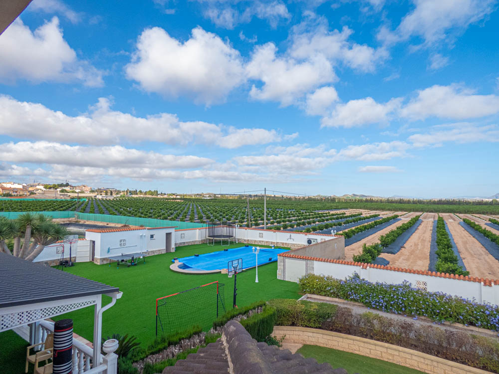 Villa en venta en San Miguel De Salinas