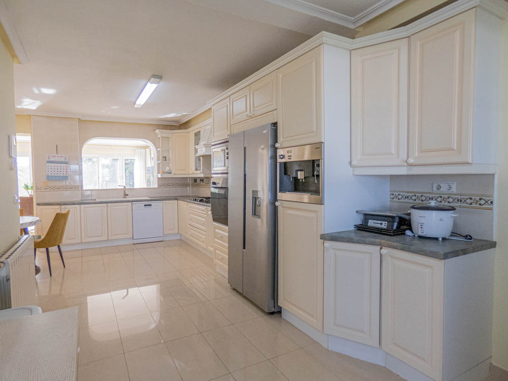 Villa en venta en San Miguel De Salinas