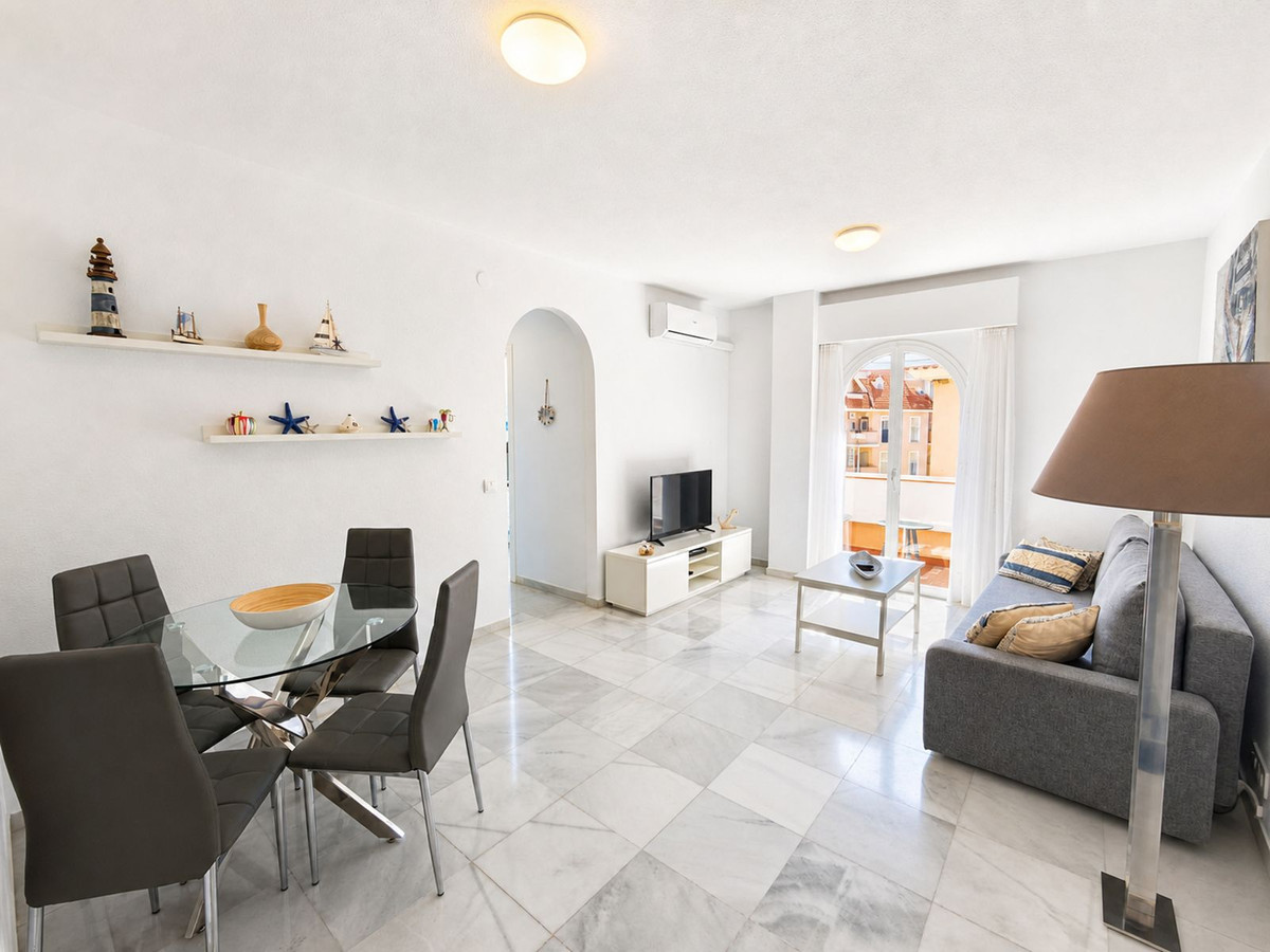 Apartment for sale in San Luis De Sabinillas, Málaga, Spain
