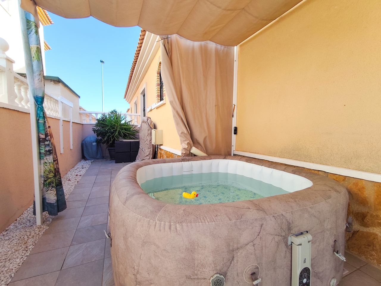 Apartment for sale in Villamartin, Alicante, Spain