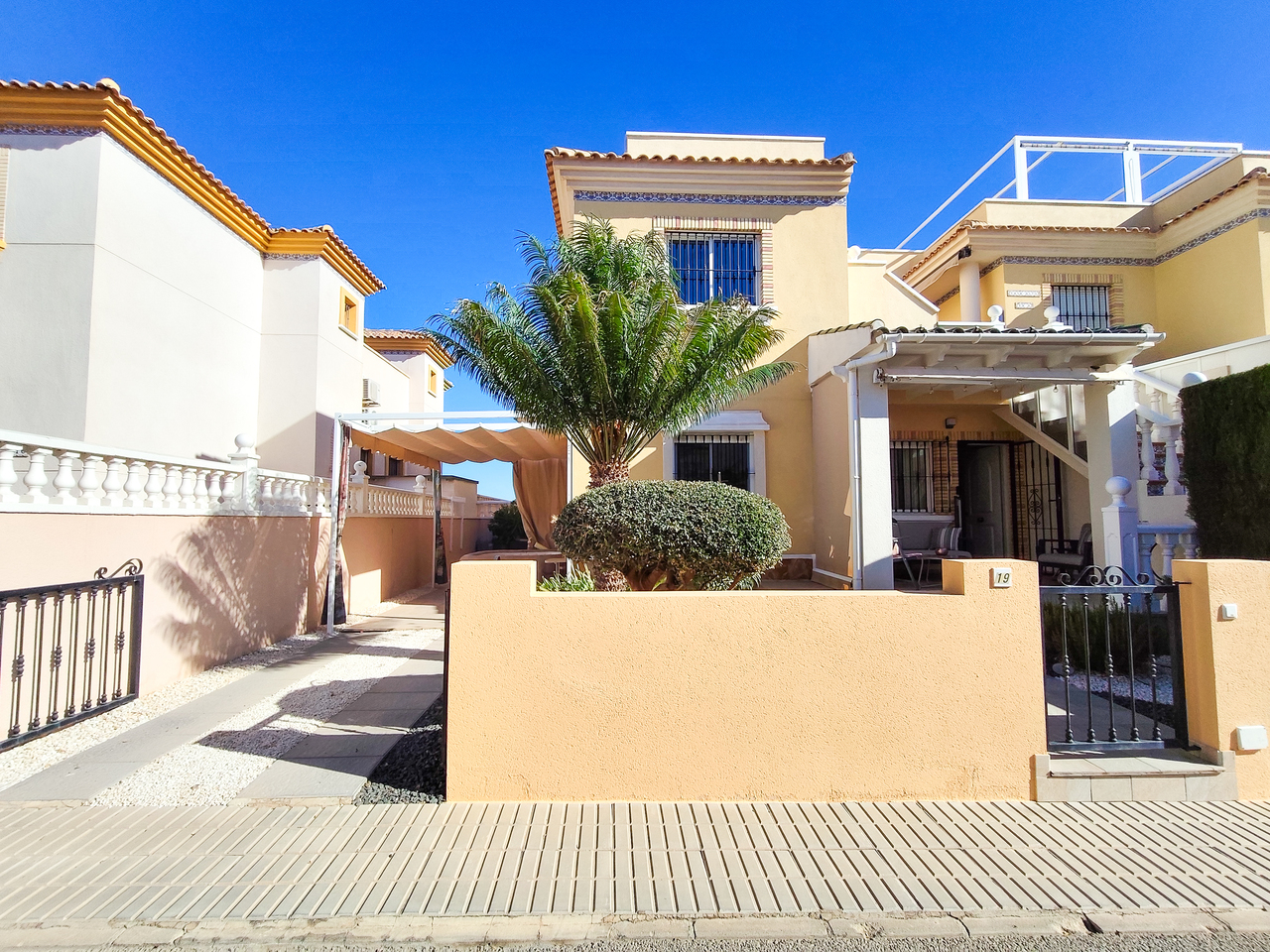 Apartment for sale in Villamartin, Alicante, Spain