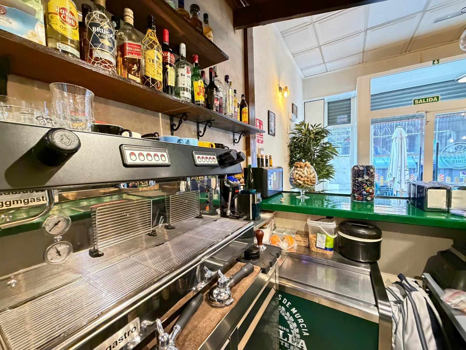Commercial unit for sale in Torrevieja, Alicante, Spain
