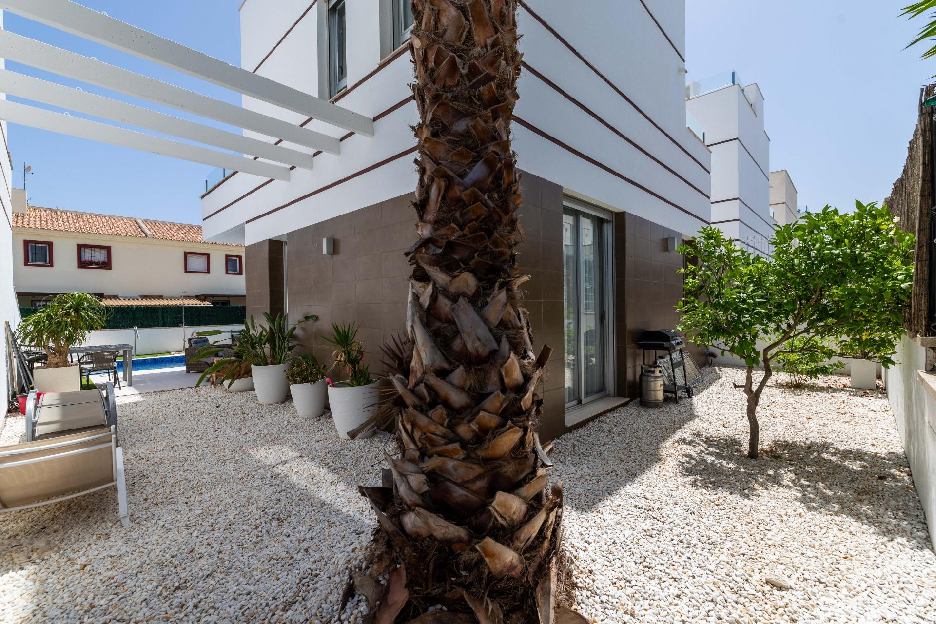 Villa en venta en Rojales