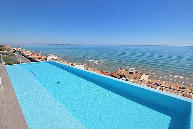 Penthouse for sale in Guardamar Del Segura, Alicante, Spain