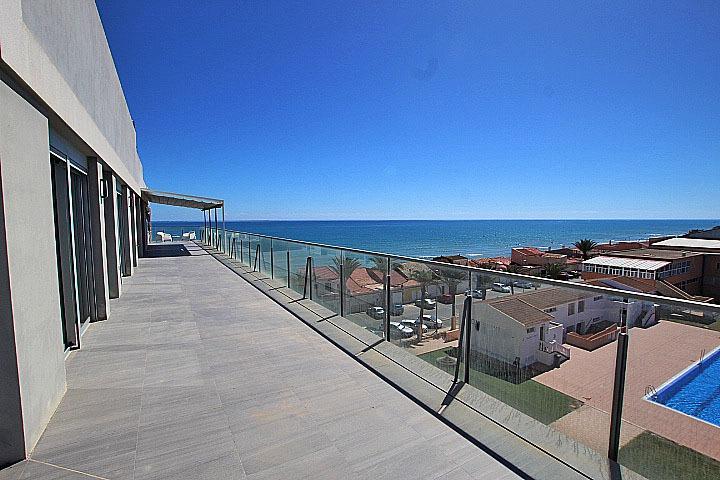 Penthouse for sale in Guardamar Del Segura, Alicante, Spain