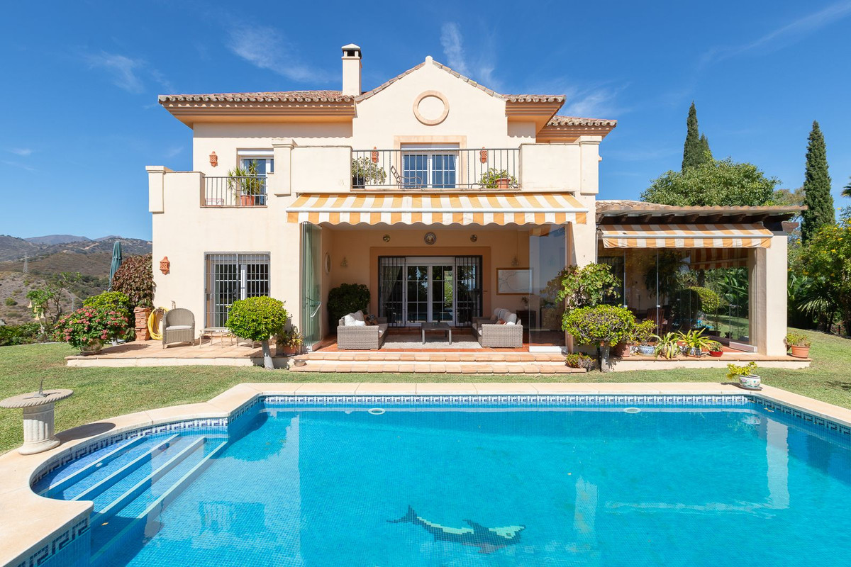 Villa for sale in Elviria, Málaga, Spain