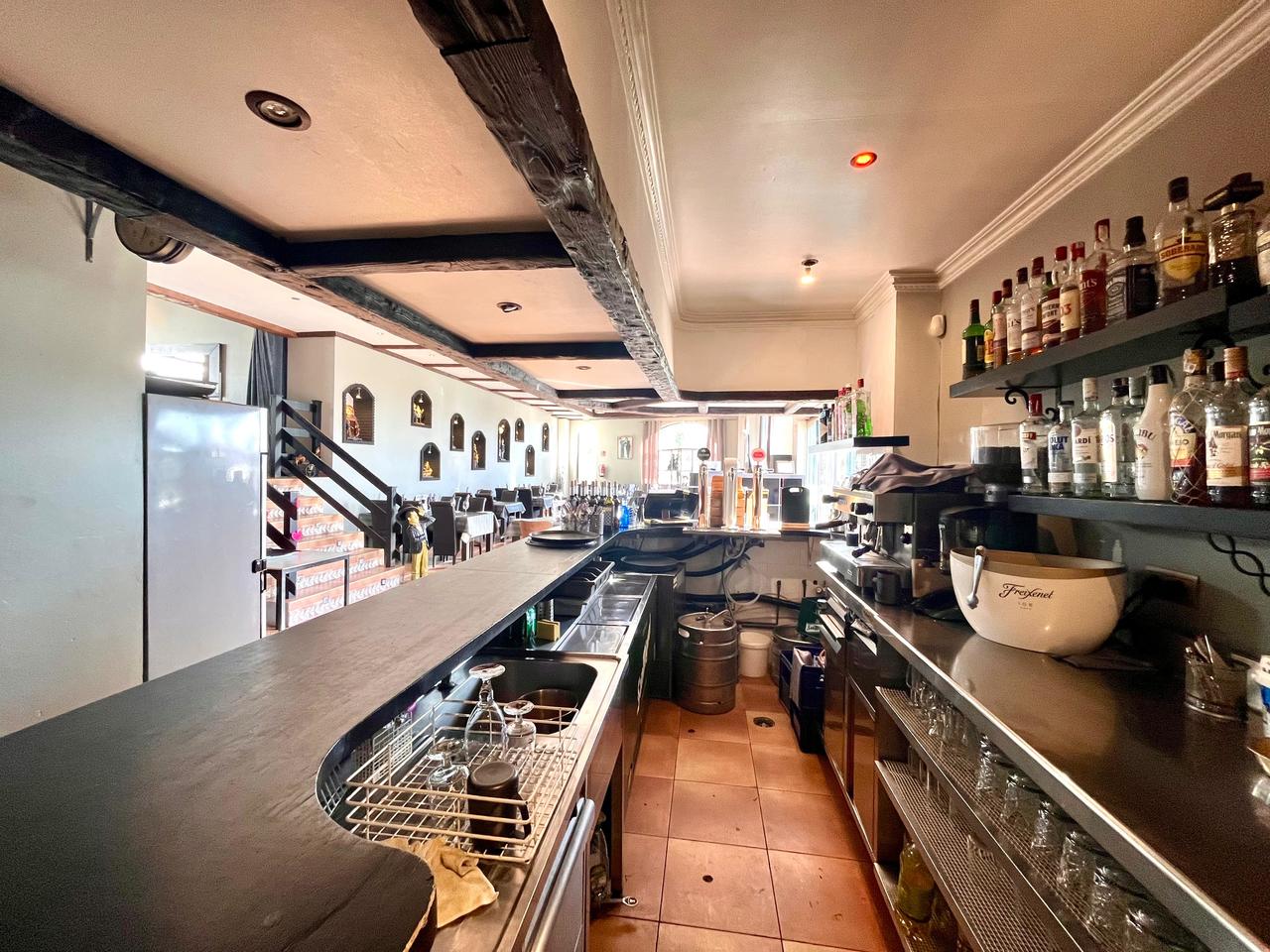 Commercial unit for sale in Guardamar Del Segura, Alicante, Spain