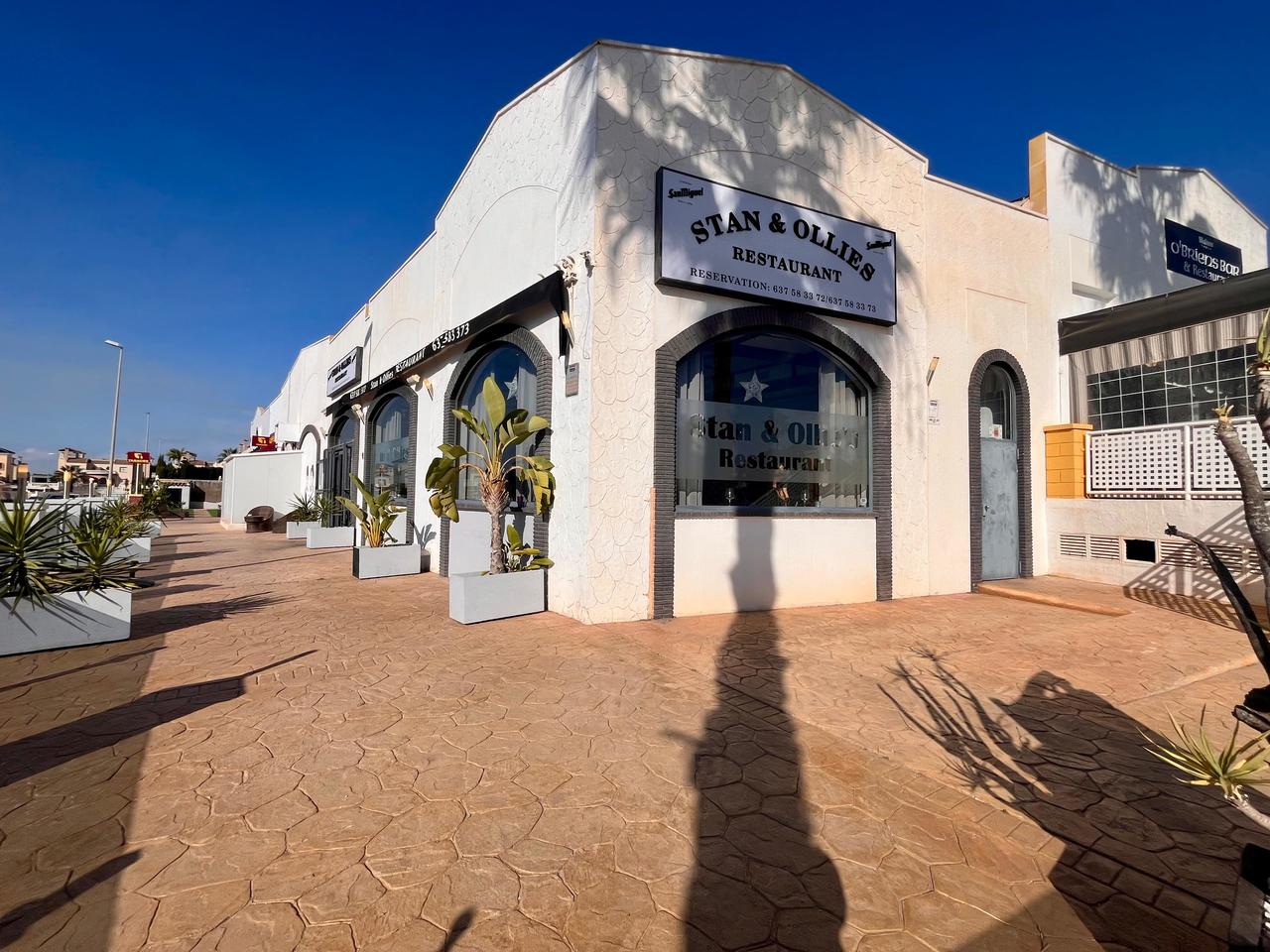 Commercial unit for sale in Guardamar Del Segura, Alicante, Spain