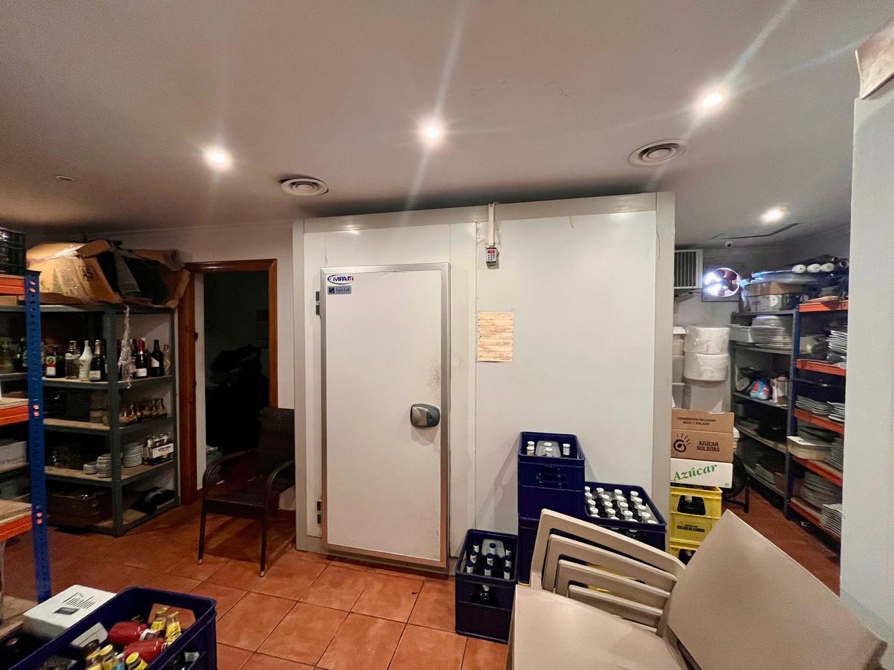 Commercial unit for sale in Guardamar Del Segura, Alicante, Spain
