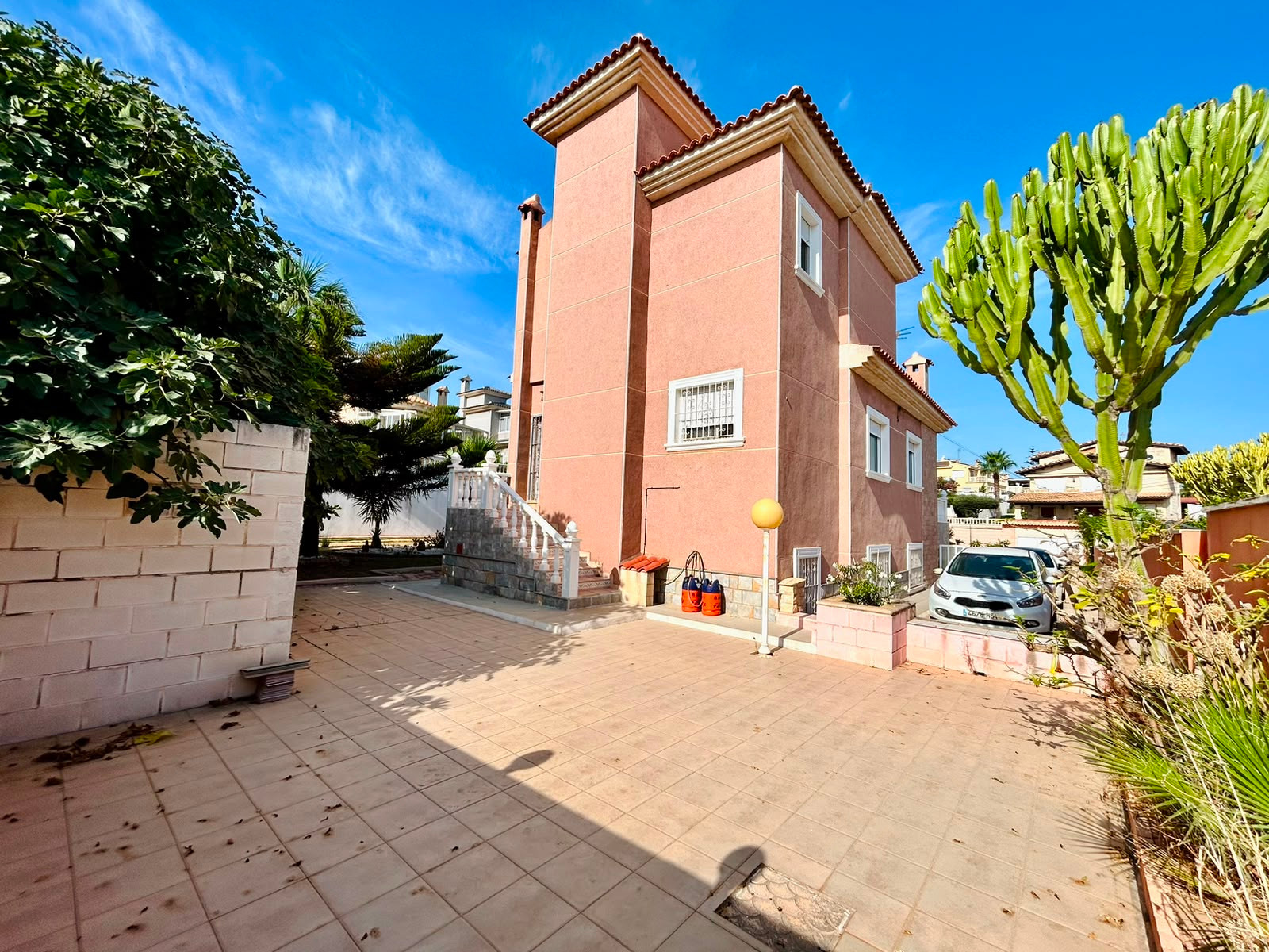 Villa for sale in Orihuela, Alicante, Spain