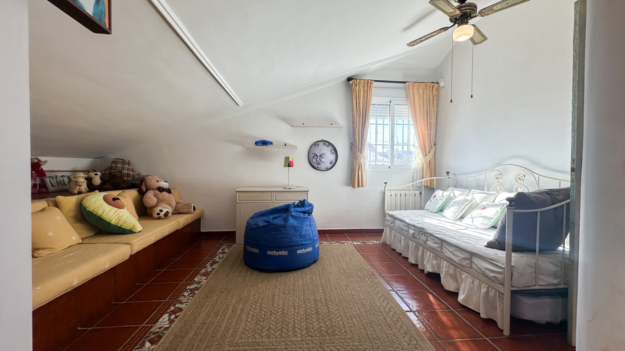 Villa for sale in La Mata, Alicante, Spain