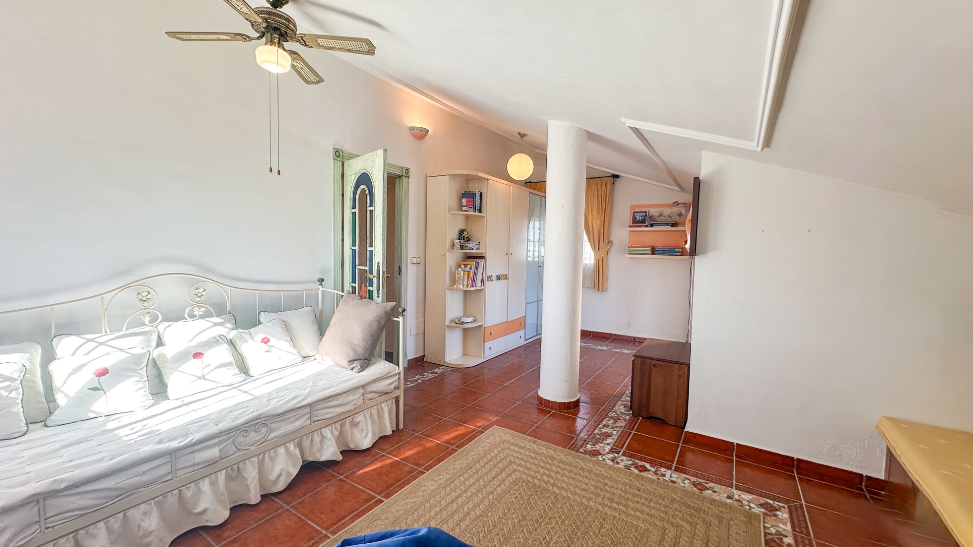 Villa for sale in La Mata, Alicante, Spain