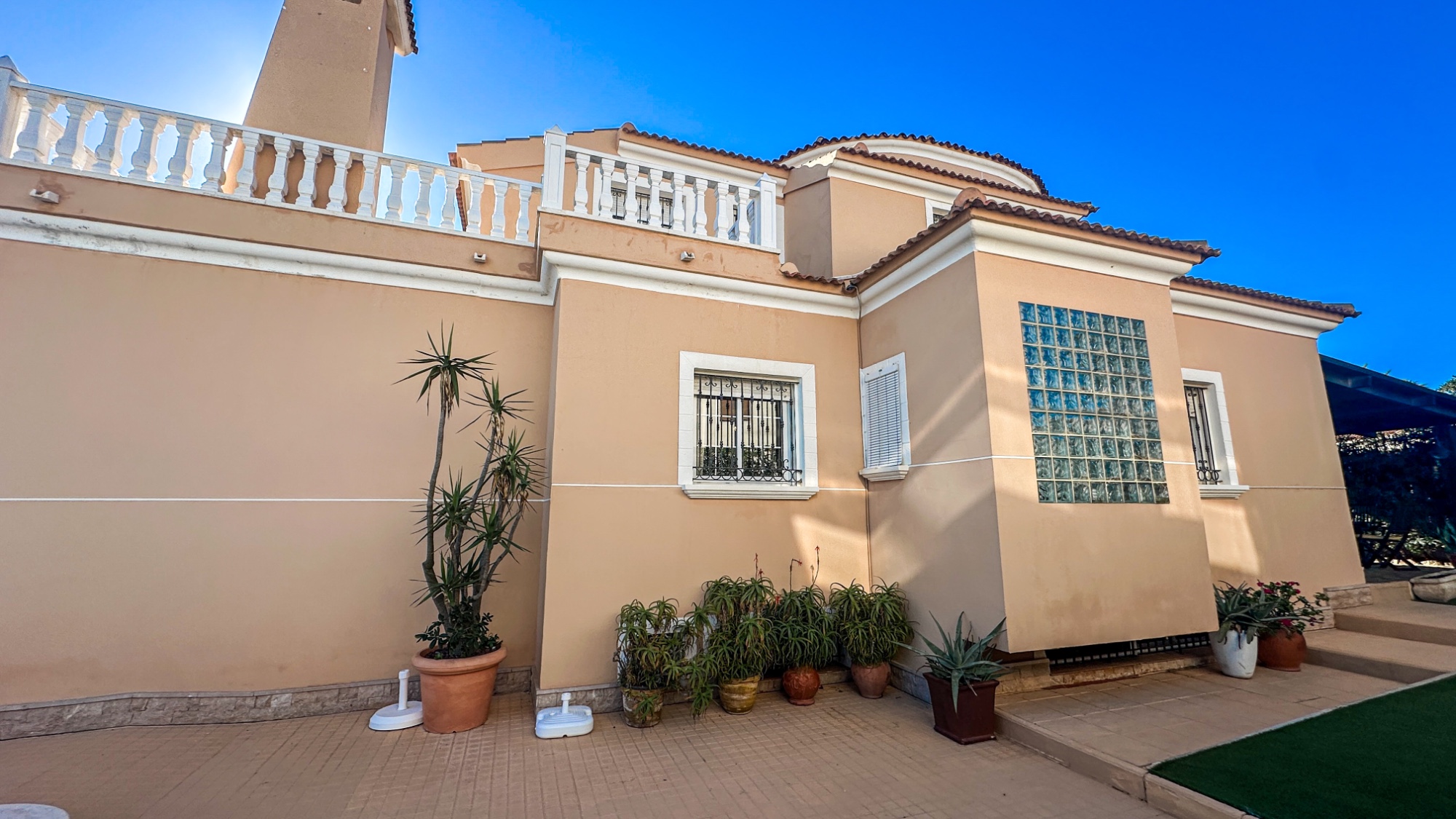 Villa for sale in La Mata, Alicante, Spain