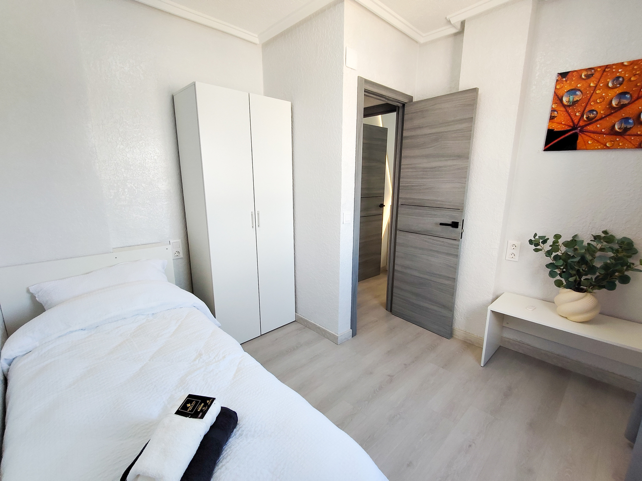 Apartment for sale in Torrevieja, Alicante, Spain
