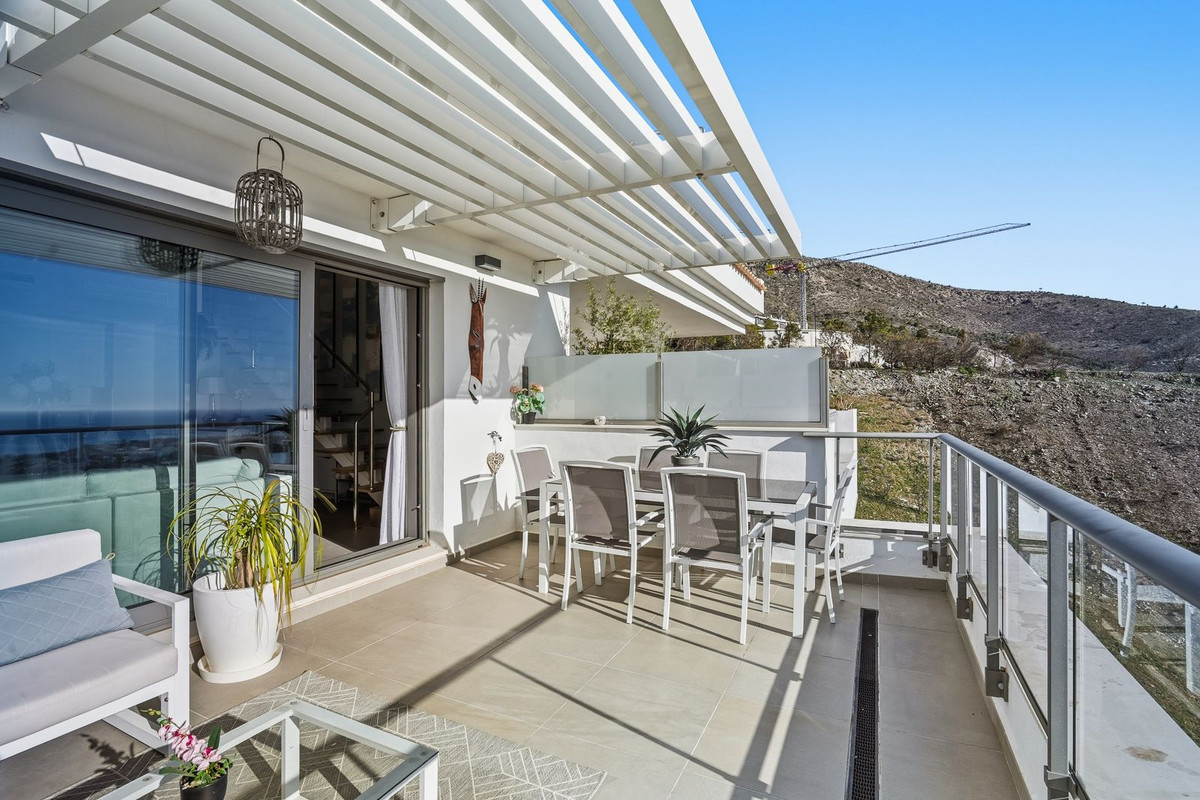 Penthouse for sale in Benalmádena, Málaga, Spain