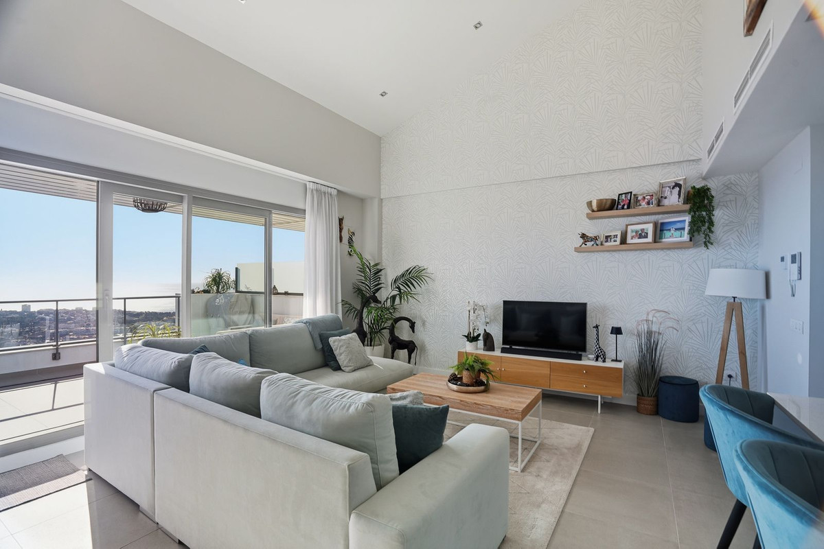 Penthouse for sale in Benalmádena, Málaga, Spain