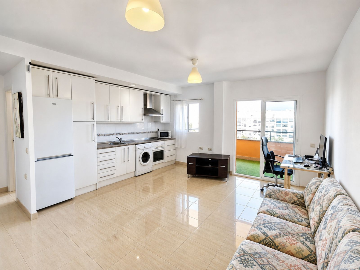 Apartment for sale in San Luis De Sabinillas, Málaga, Spain