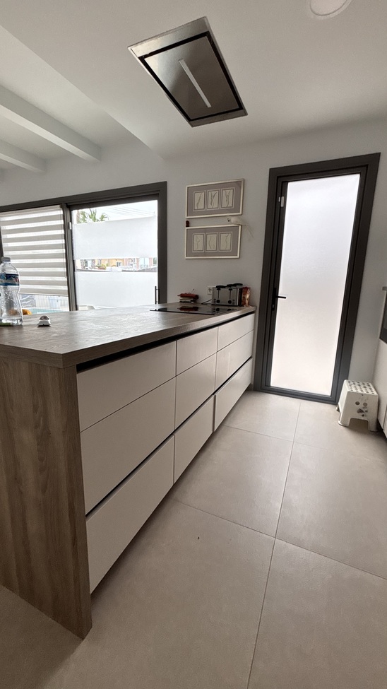 Villa for sale in San Miguel De Salinas, Alicante, Spain