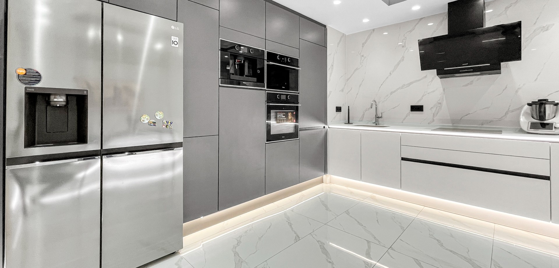 Apartment for sale in Torrevieja, Alicante, Spain