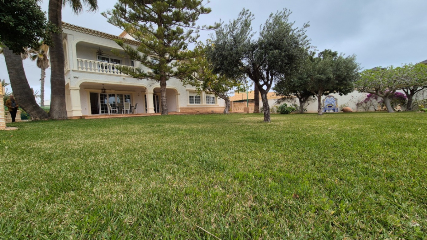 Villa for sale in Orihuela, Alicante, Spain
