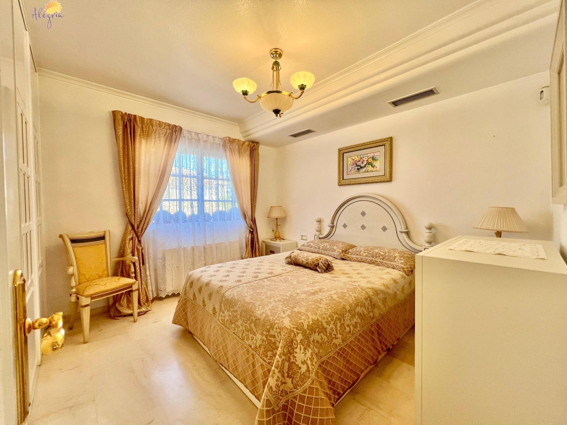 Villa for sale in Torrevieja, Alicante, Spain