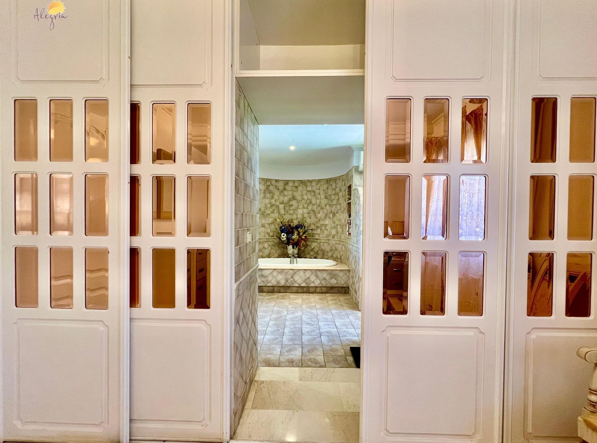 Villa for sale in Torrevieja, Alicante, Spain