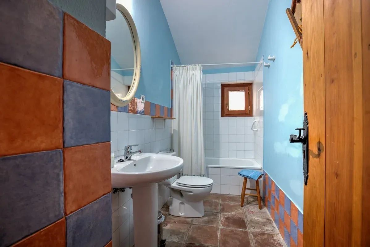 Town House for sale in Cortes De La Frontera, Málaga, Spain