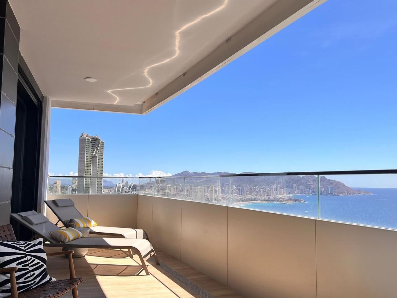 Apartment for sale in Benidorm, Alicante, Spain