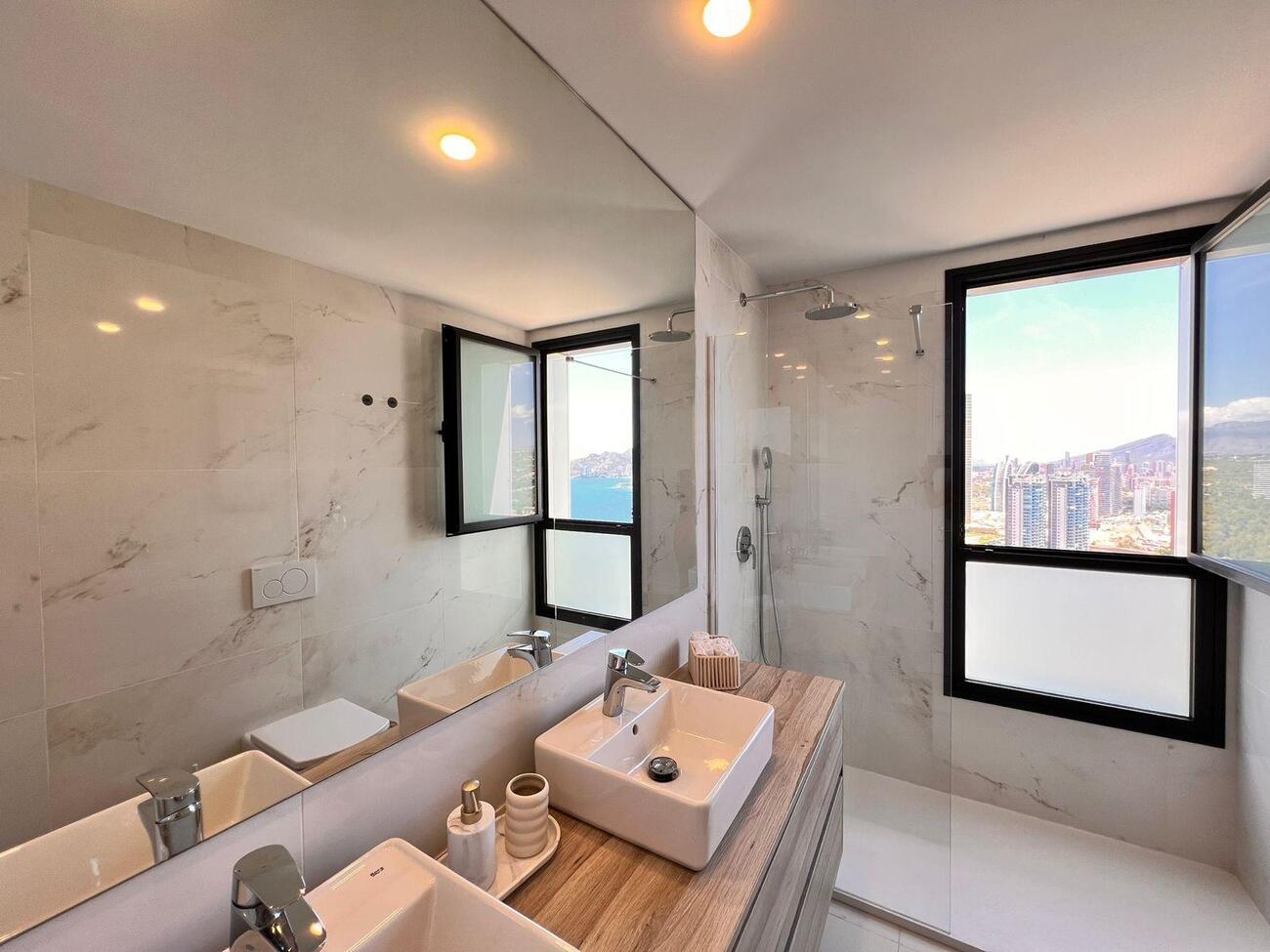 Apartment for sale in Benidorm, Alicante, Spain