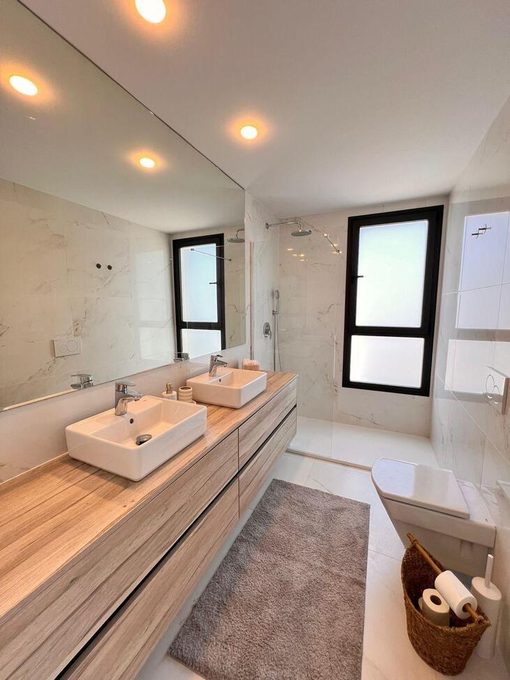 Apartment for sale in Benidorm, Alicante, Spain
