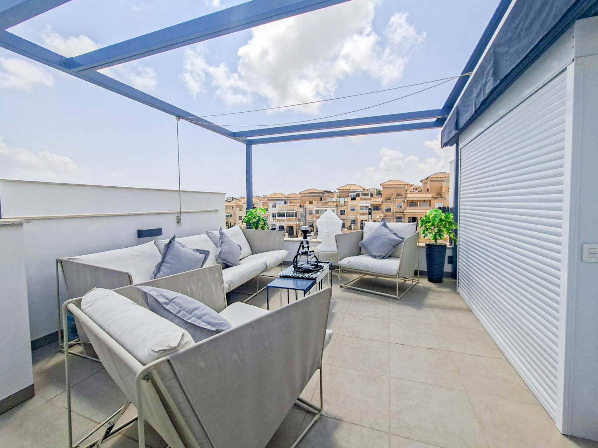 Villa for sale in Villamartin, Alicante, Spain