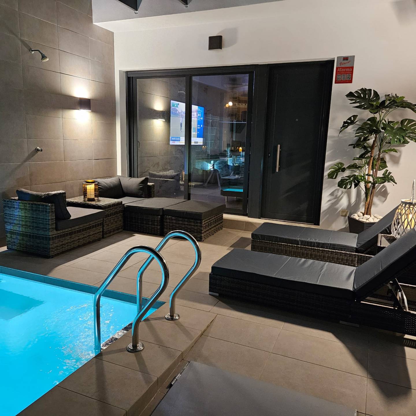 Villa for sale in Villamartin, Alicante, Spain
