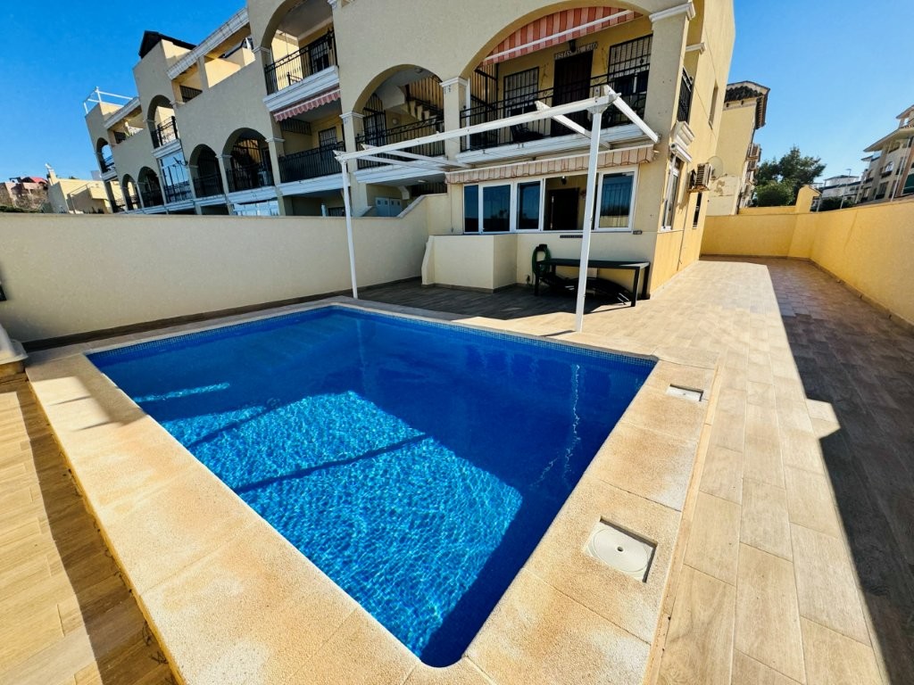 Piso en venta en La Mata