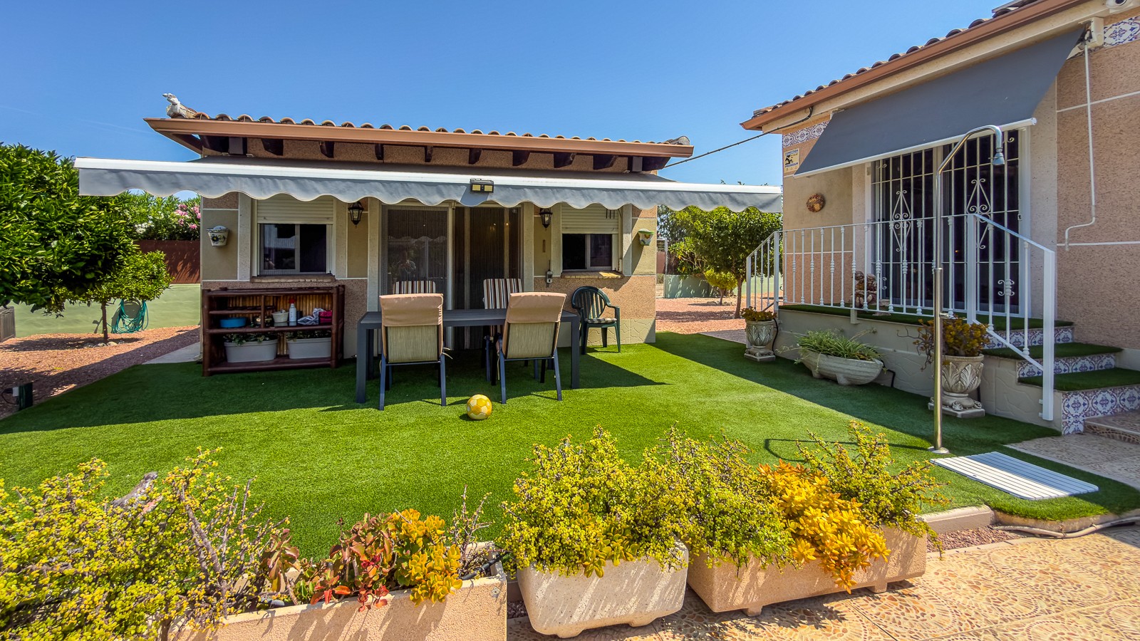Villa for sale in Catral, Alicante, Spain