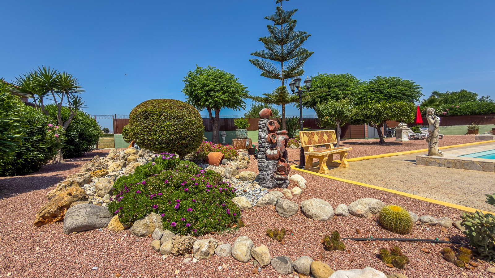 Villa for sale in Catral, Alicante, Spain