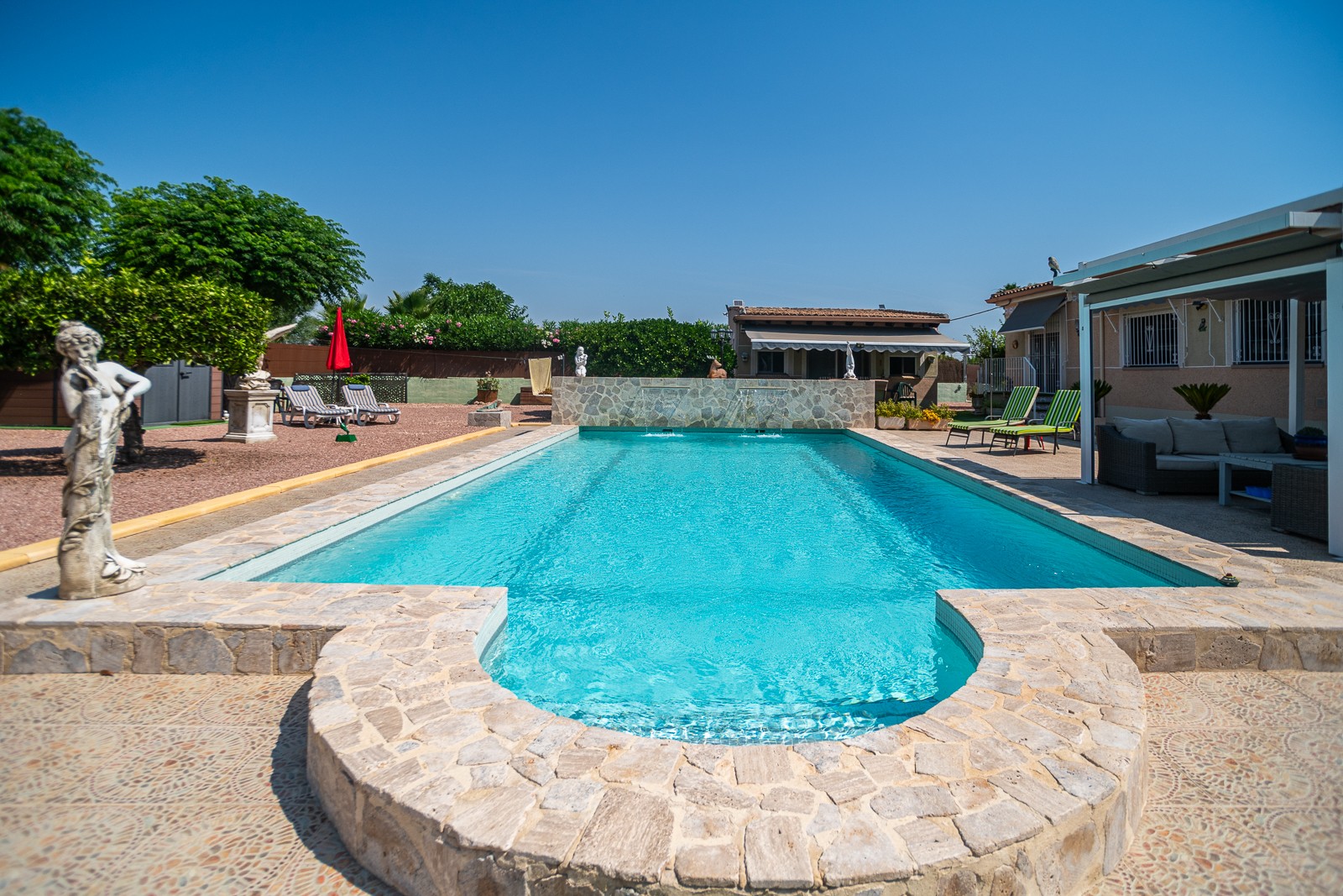 Villa for sale in Catral, Alicante, Spain