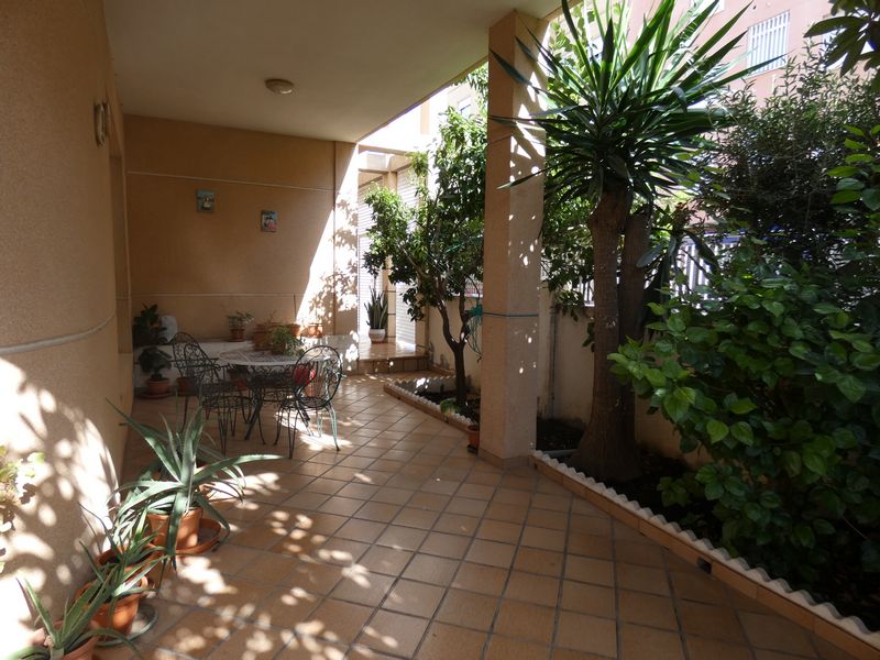 Villa en venta en Almoradi