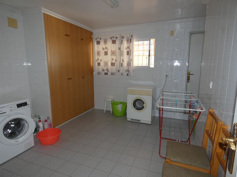 Villa en venta en Almoradi