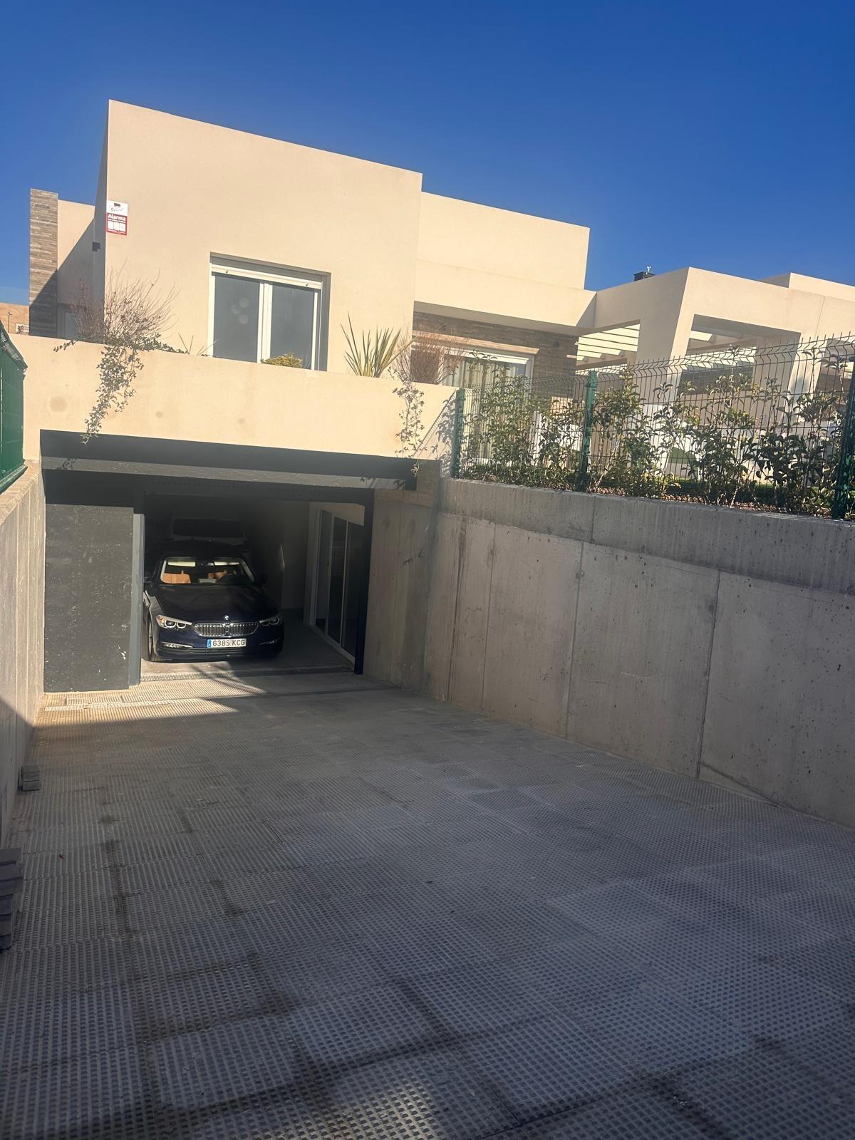 Villa for sale in Algorfa, Alicante, Spain