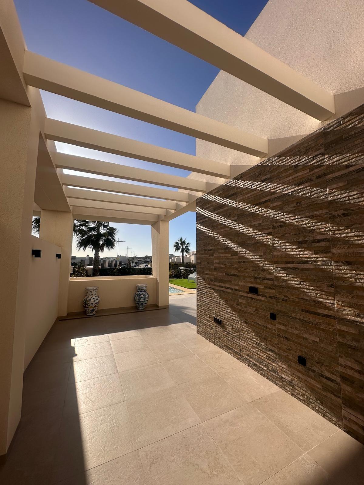Villa for sale in Algorfa, Alicante, Spain