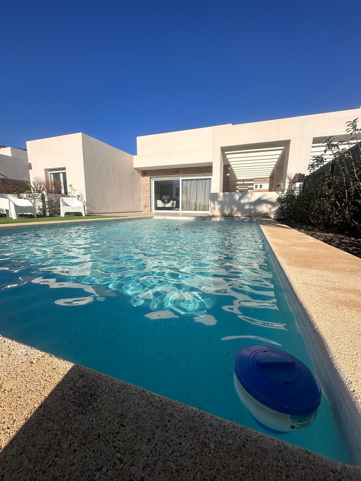 Villa for sale in Algorfa, Alicante, Spain