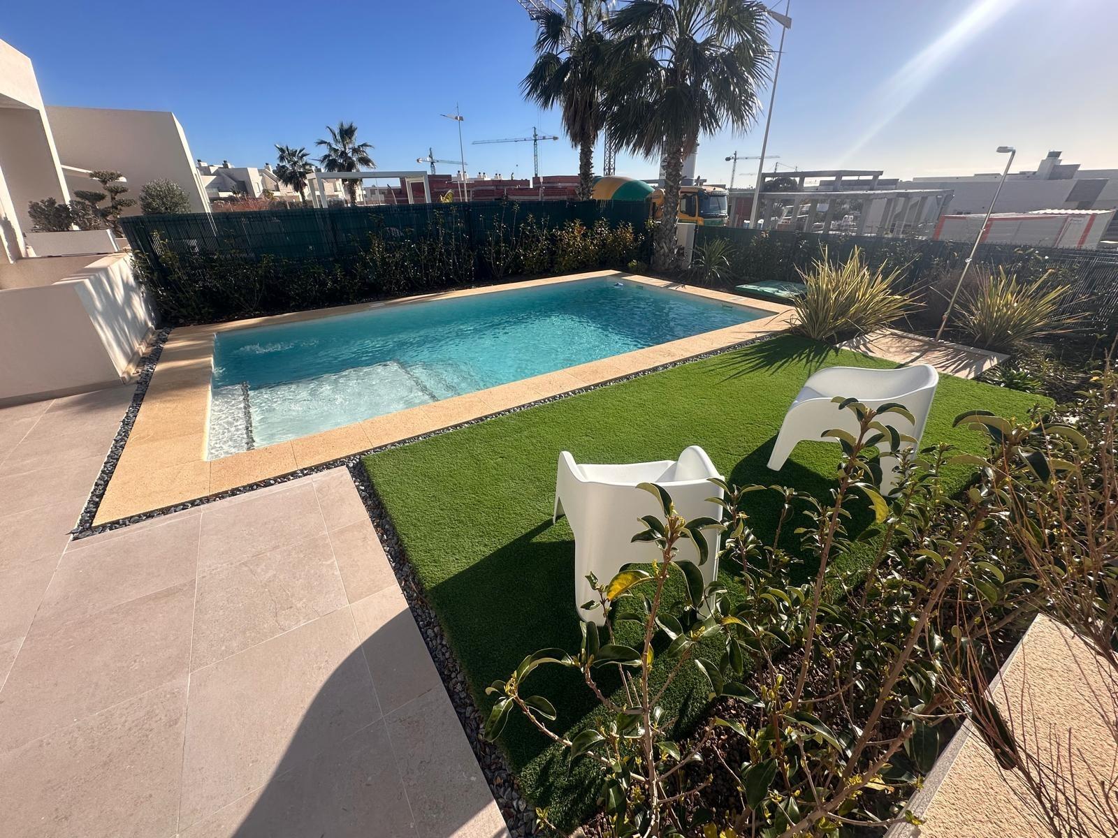 Villa for sale in Algorfa, Alicante, Spain