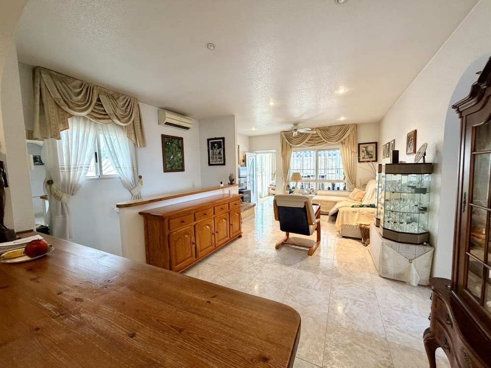 Villa for sale in Ciudad Quesada, Alicante, Spain