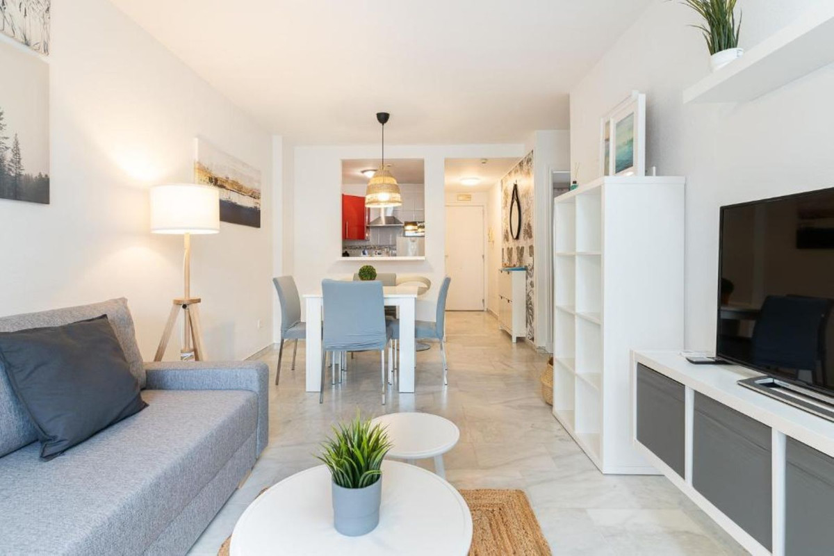 Apartment for sale in Benalmádena, Málaga, Spain