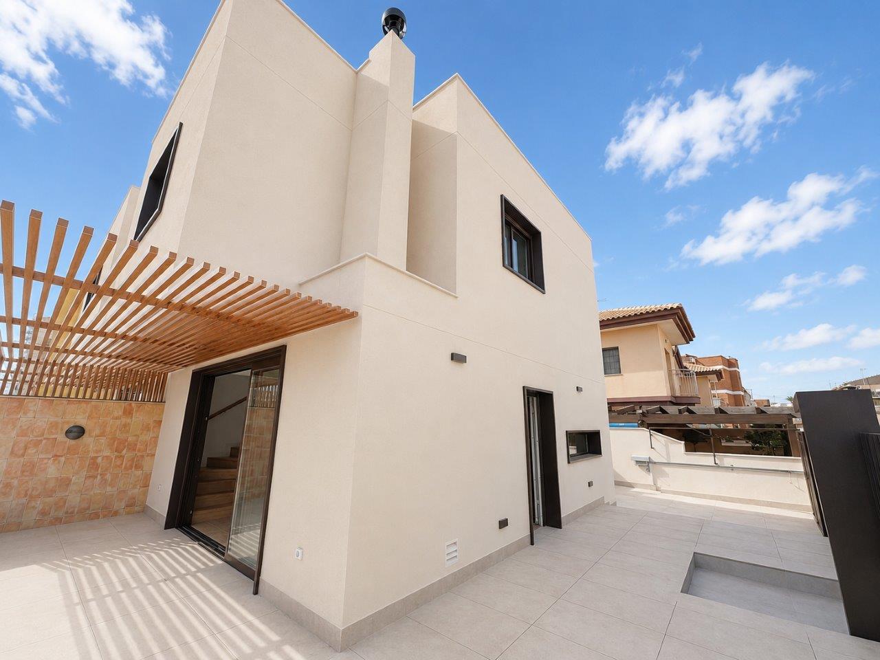 Villa en venta en Santiago De La Ribera